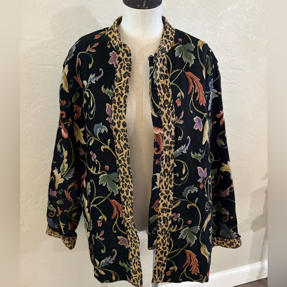 White Stag Vintage 80’s Black Floral Embroidered Jacket with Leopard Trim Sz XL